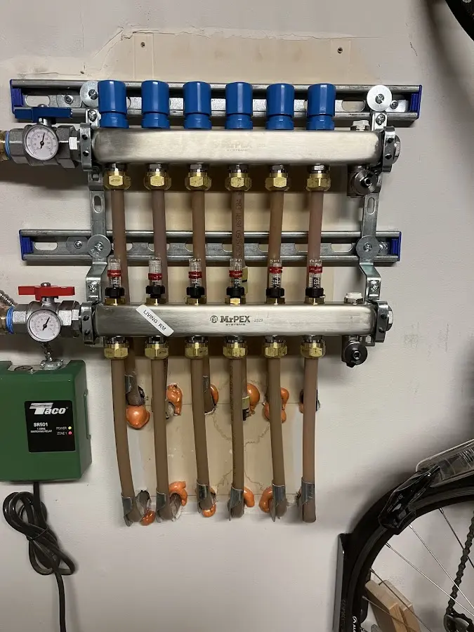 Plumber performing Leak Detection at a residential property in Hawthorne